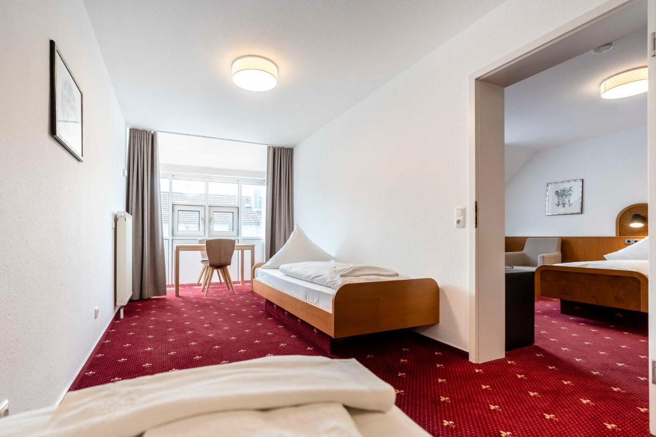 Hotel & Gasthaus Loewen Waldkirch Eksteriør billede